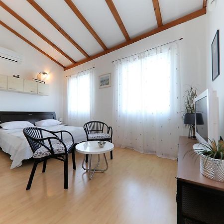 Puntamika Studio Zadar Exteriör bild