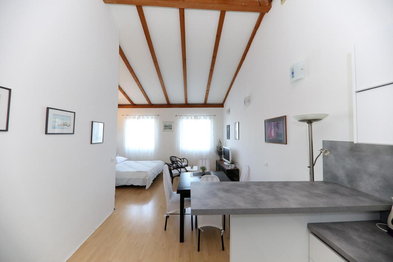 Puntamika Studio Zadar Exteriör bild