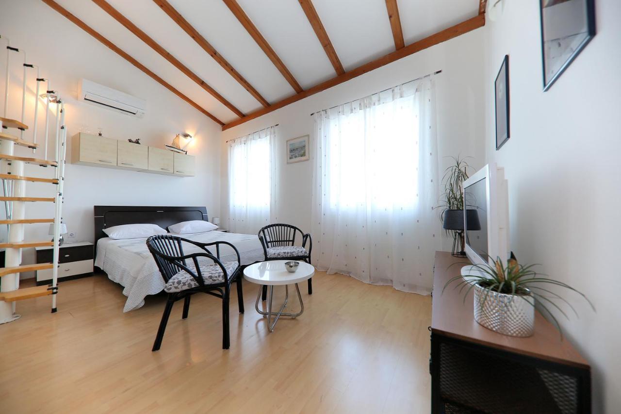 Puntamika Studio Zadar Exteriör bild